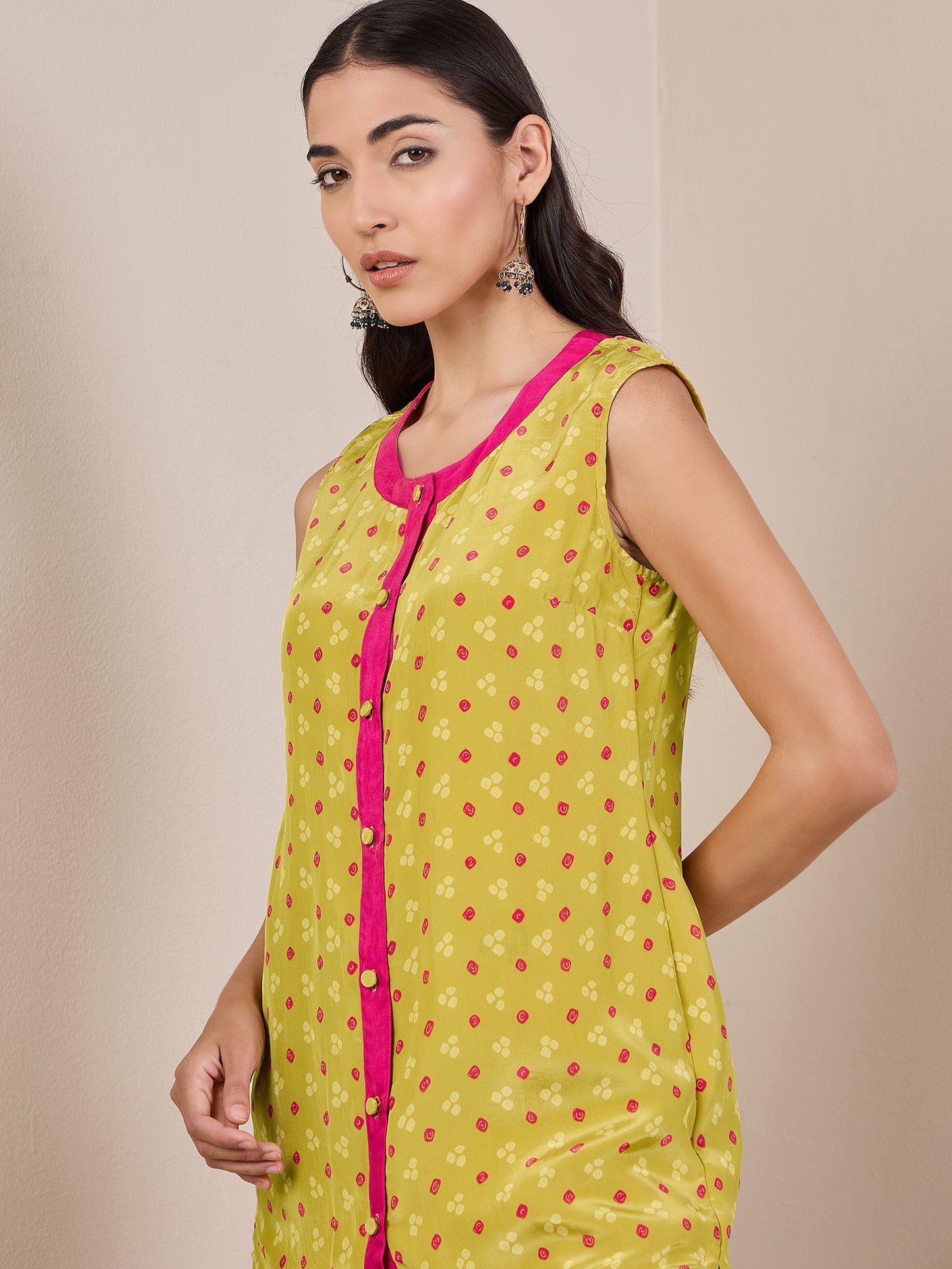 Bandhani Printed Panelled Kurti
