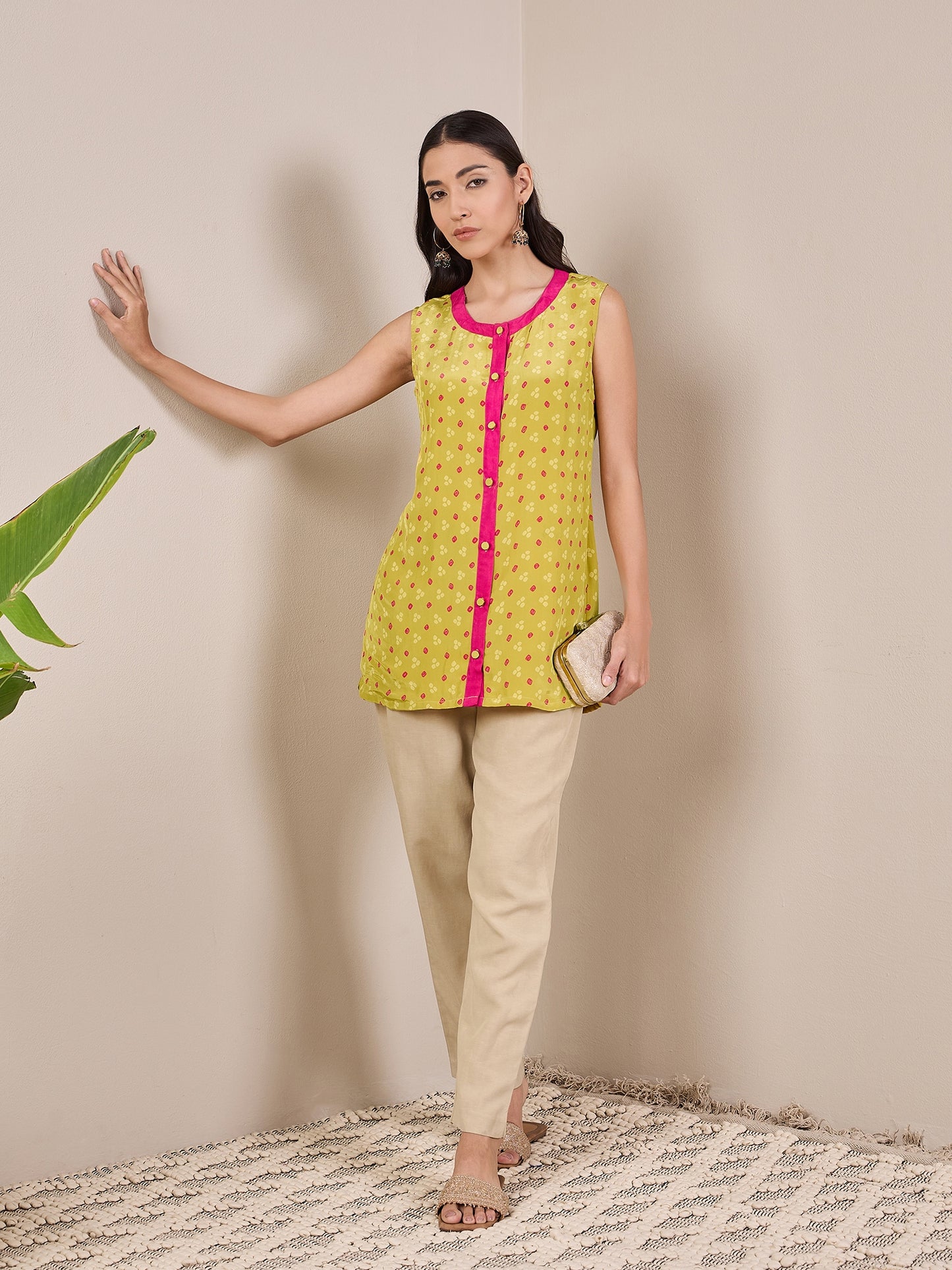 Bandhani Printed Panelled Kurti