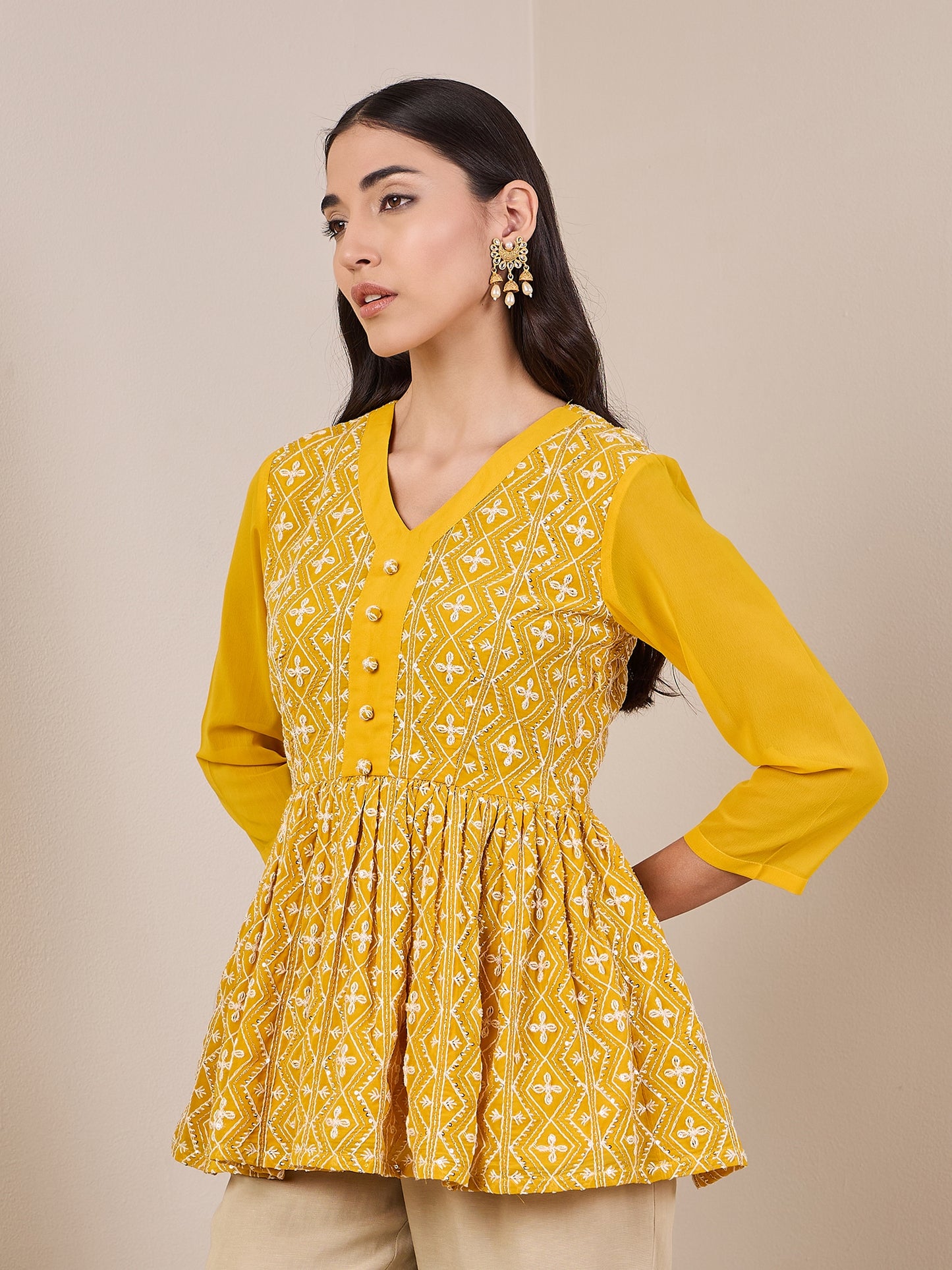 Ethnic Motifs Embroidered V-Neck Chikankari Chikankari Pleated Anarkali Kurti
