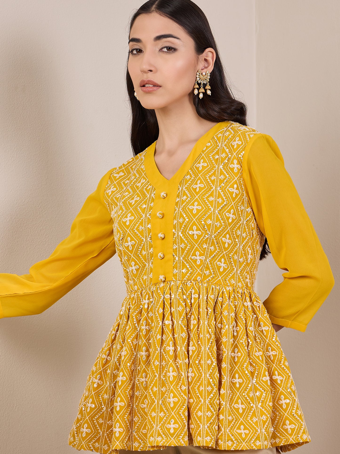 Ethnic Motifs Embroidered V-Neck Chikankari Chikankari Pleated Anarkali Kurti