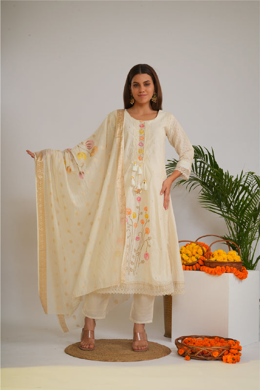 Women Floral Embroidered Thread Work Chanderi Cotton Kurta with Trousers & Dupatta
