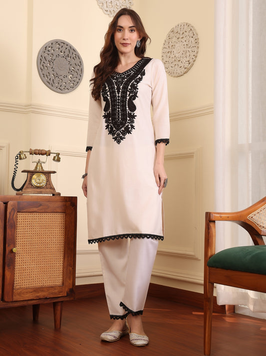 Ethnic Motifs Yoke Design V-Neck Thread Work Pure Cotton Straight Kurta & Trousers