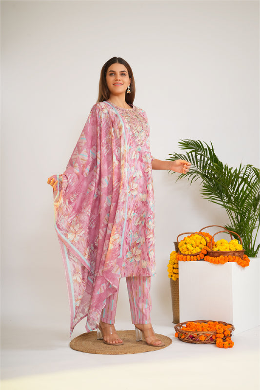 Women Floral Print Thread Work Pure Cotton Kurta with Trousers & Dupatta