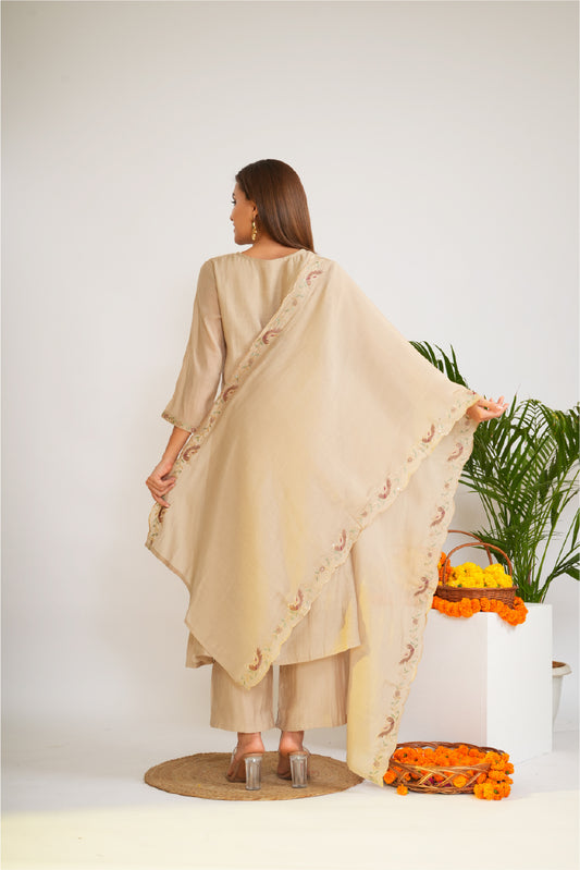 Floral Embroidered Panelled Thread Work A-Line Kurta With Trousers & Dupatta