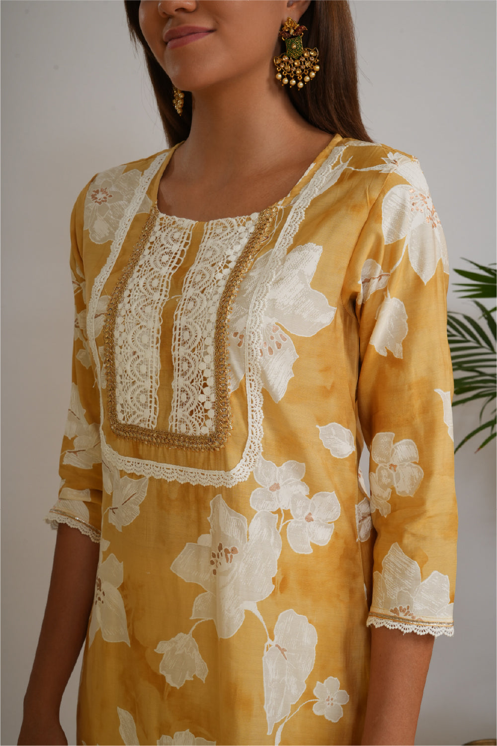 Women Gotta Patti Pure Cotton Kurta with Trousers & Dupatta