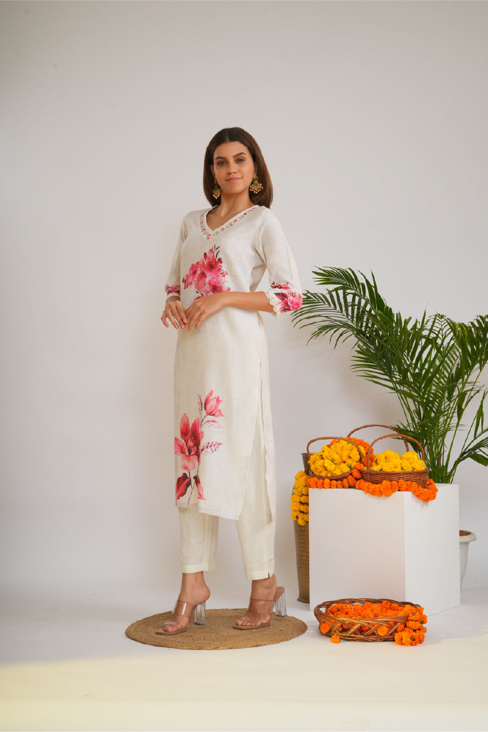 Women Floral Printed Linen Kurta with Trousers & Dupatta