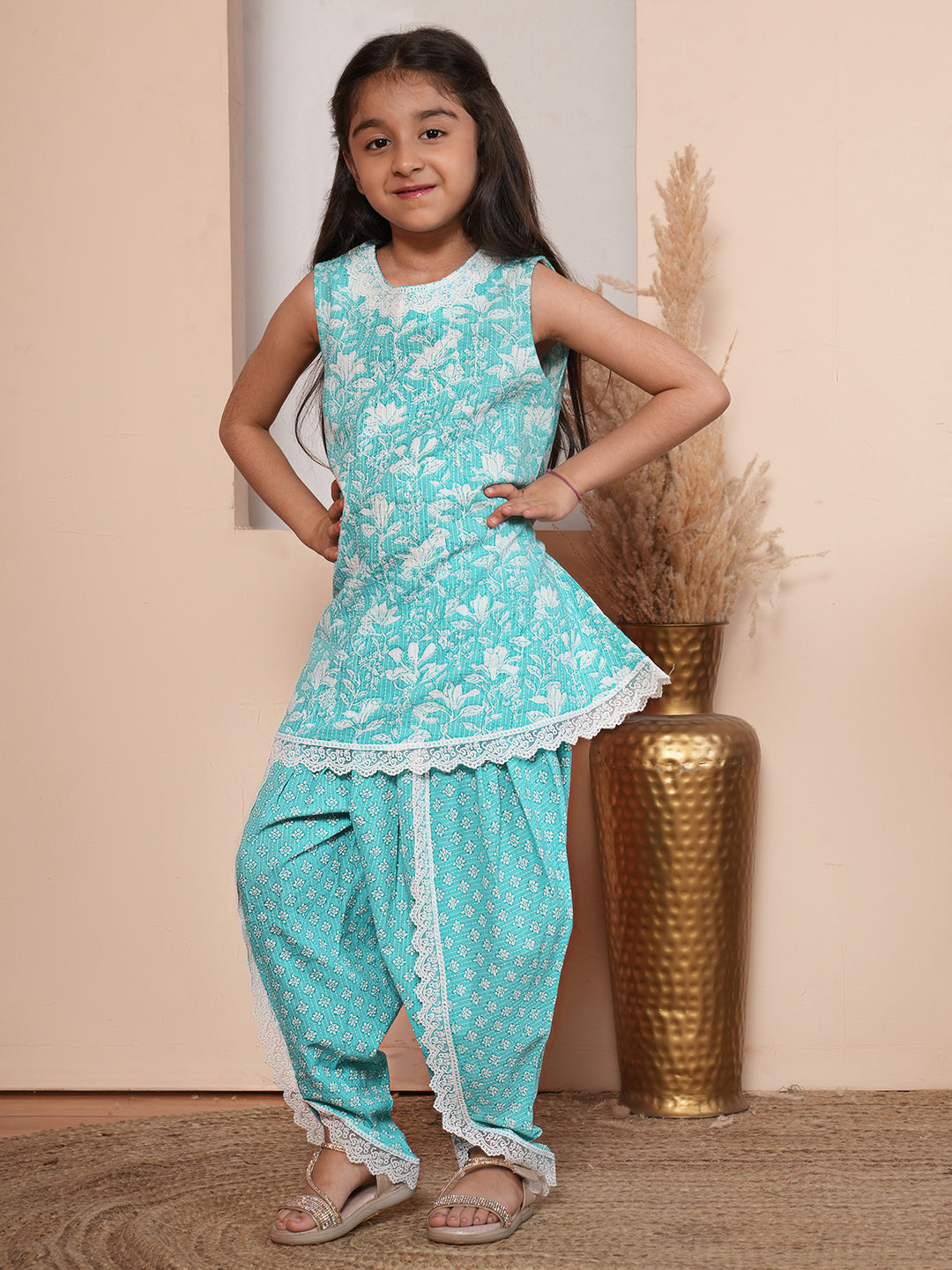 Floral printed turqoiuse blue kurta set
