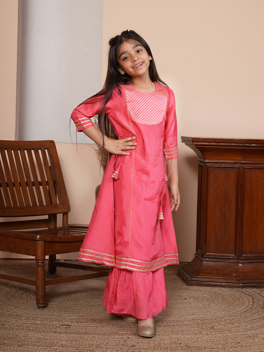 Pink kurta set with Off white dupatta