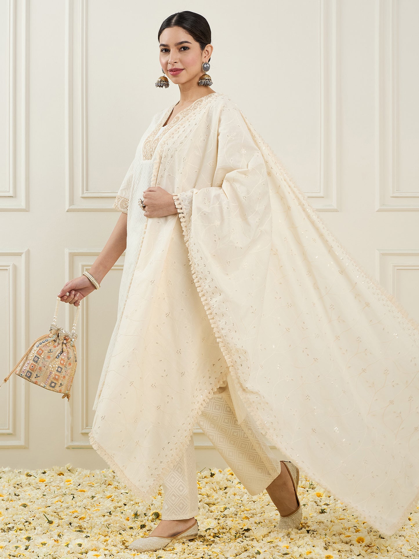 Regular Thread Work V-Neck Straight Kurta with Trouser & Dupatta