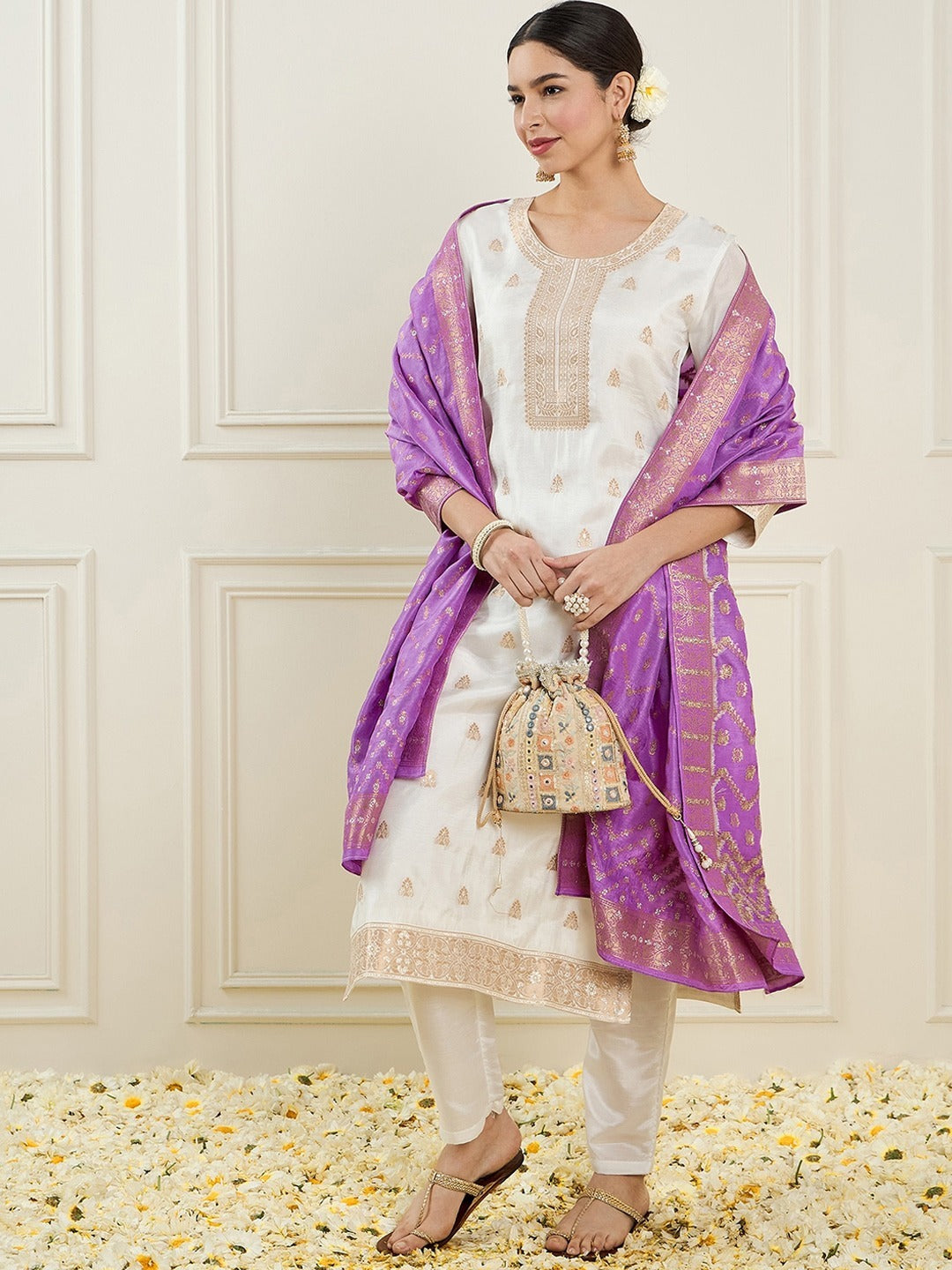 Ethnic Motifs Regular Chanderi Silk Kurta With Trousers & Dupatta