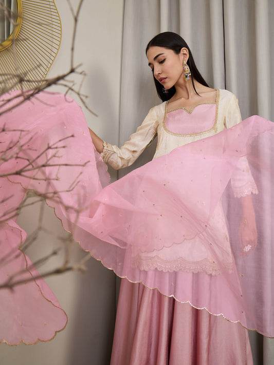 Ethnic Motifs Yoke Design Sweetheart Neck Brocade Kurti with Palazzos & Dupatta