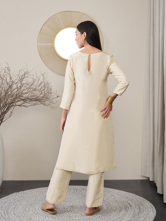 Women Regular Kurta with Trousers