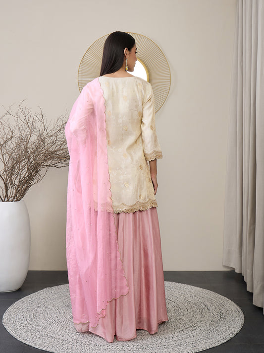 Ethnic Motifs Yoke Design Sweetheart Neck Brocade Kurti with Palazzos & Dupatta