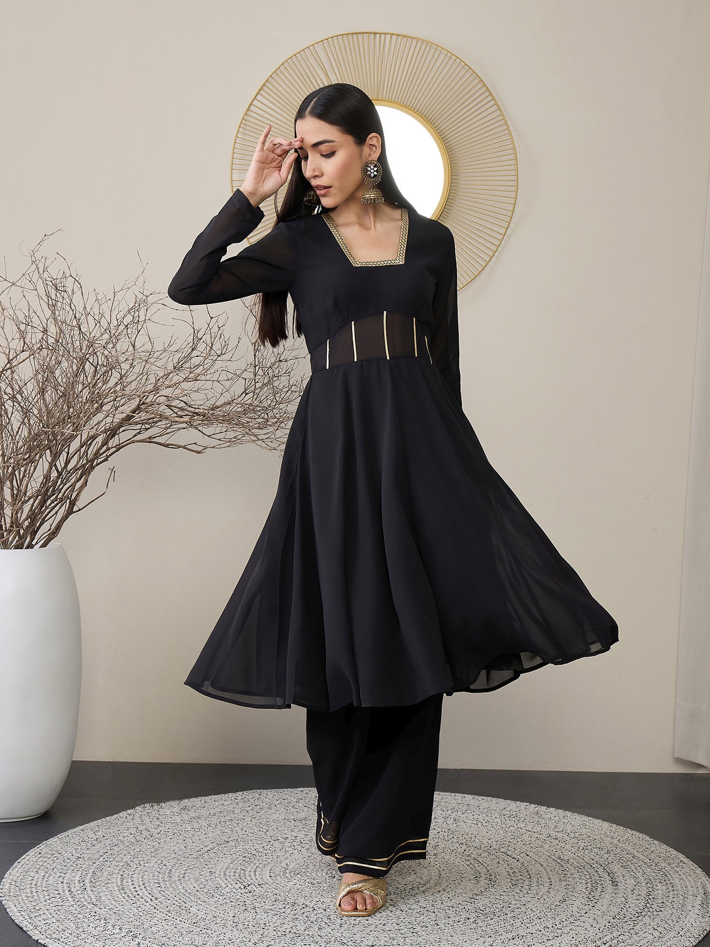 Women Panelled Gotta Patti Kurta with Palazzos