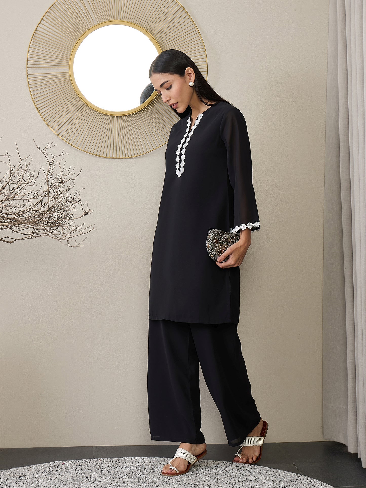 Women Regular Kurta with Palazzos