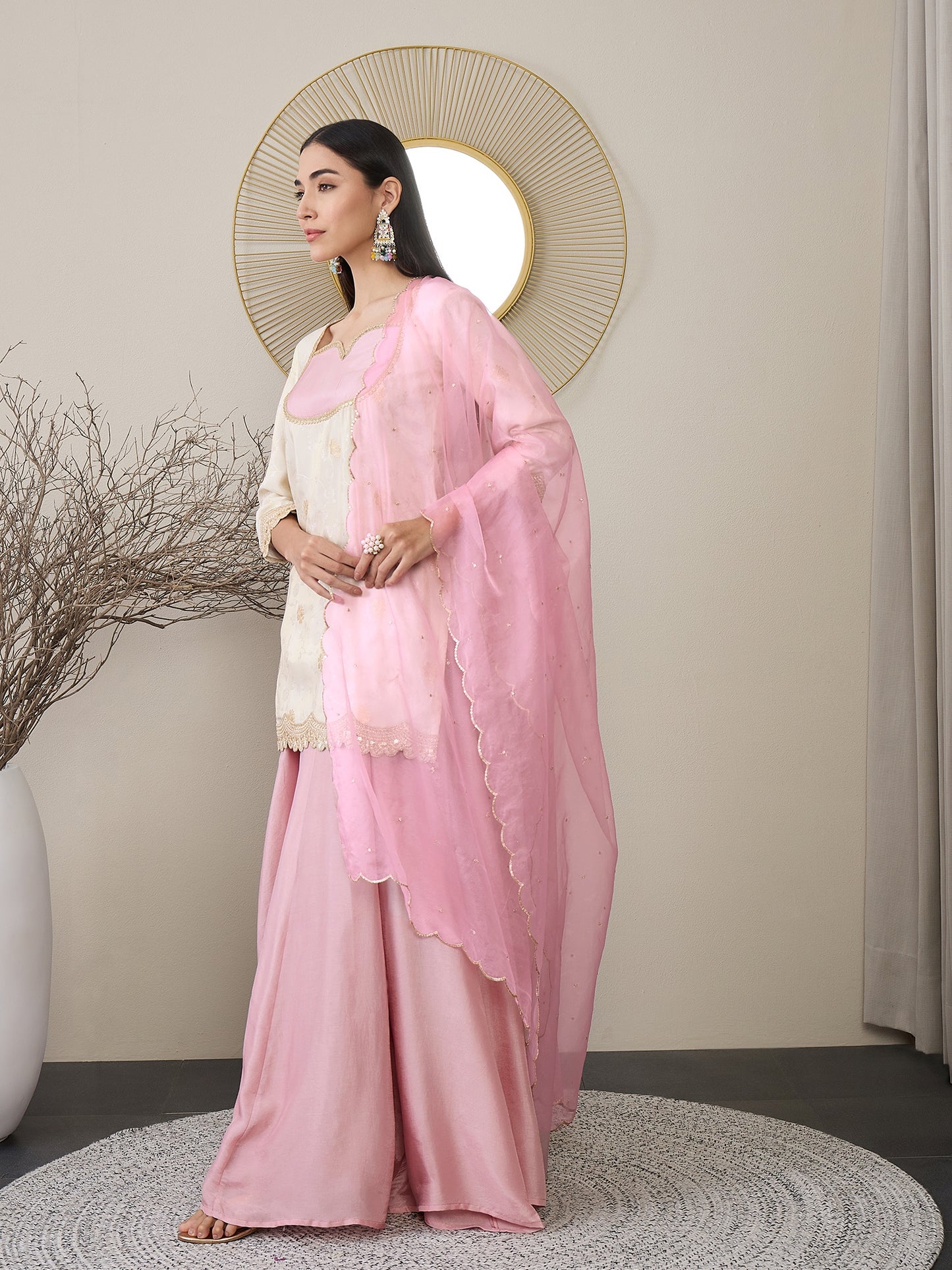 Ethnic Motifs Yoke Design Sweetheart Neck Brocade Kurti with Palazzos & Dupatta
