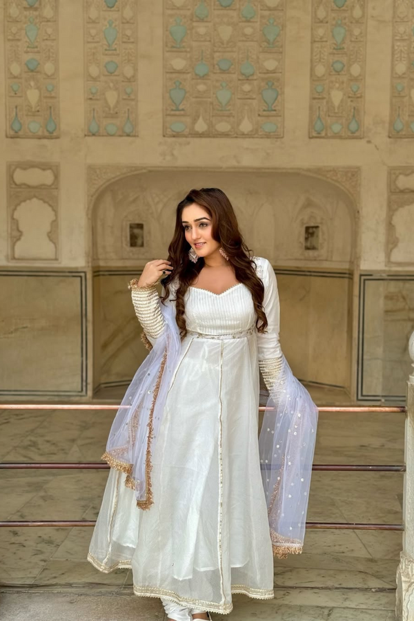 Women Regular Kurta with Churidar & With Dupatta