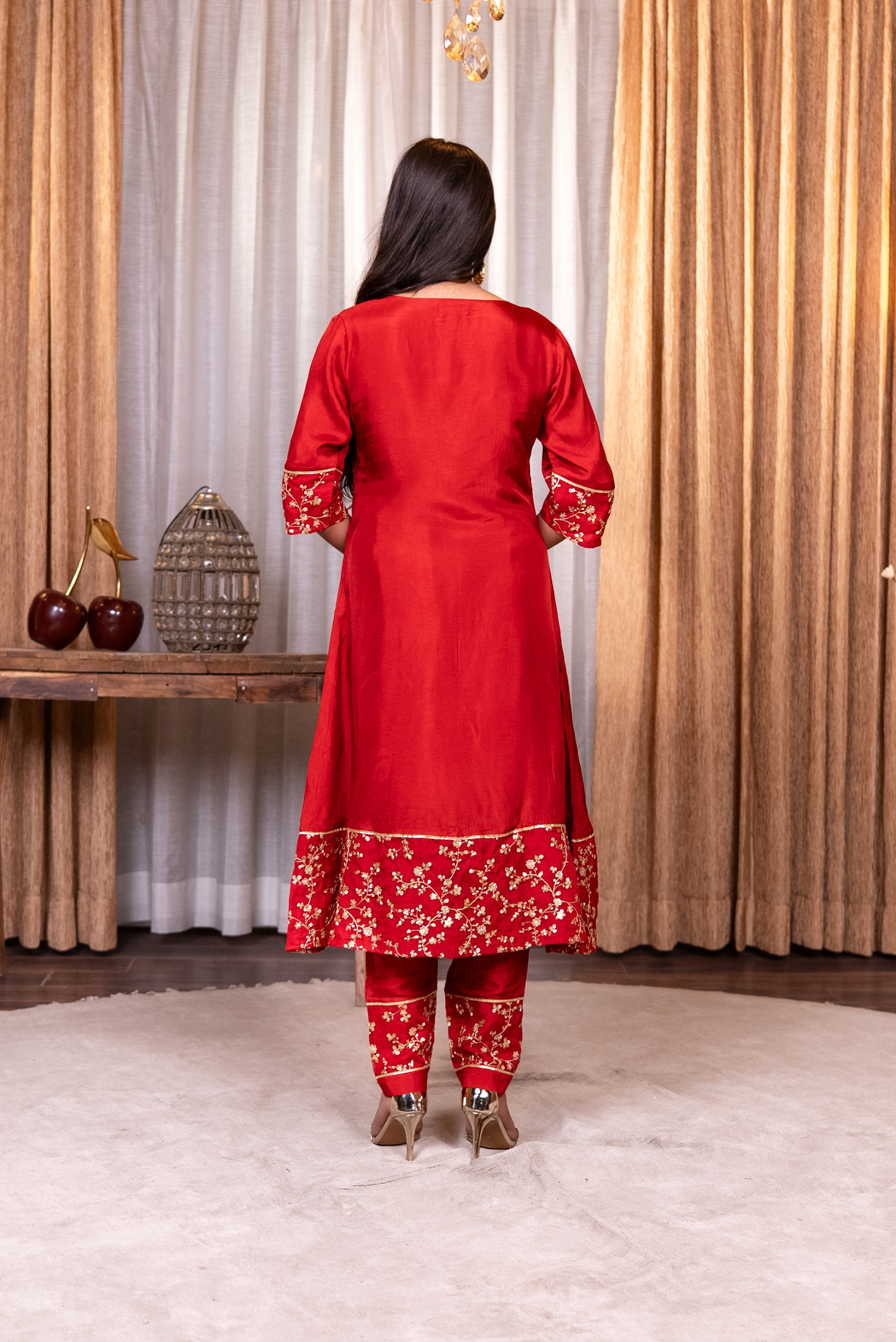 A line embroiderd kurta with pant and dupatta