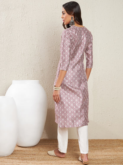 Floral Printed Kurta With Trousers
