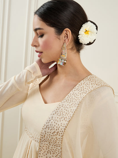 Women Regular Thread Work Chanderi Cotton Kurta with Churidar & With Dupatta