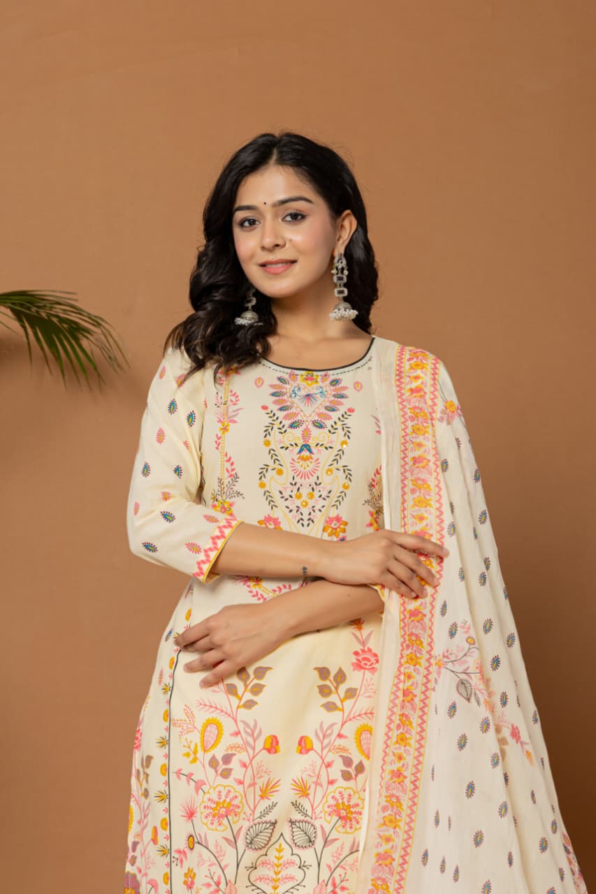 Women Floral Printed Regular Pure Cotton Kurta with Trousers & Dupatta