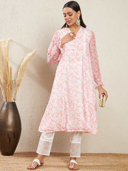 Women Floral Printed Panelled Kurta with Trousers