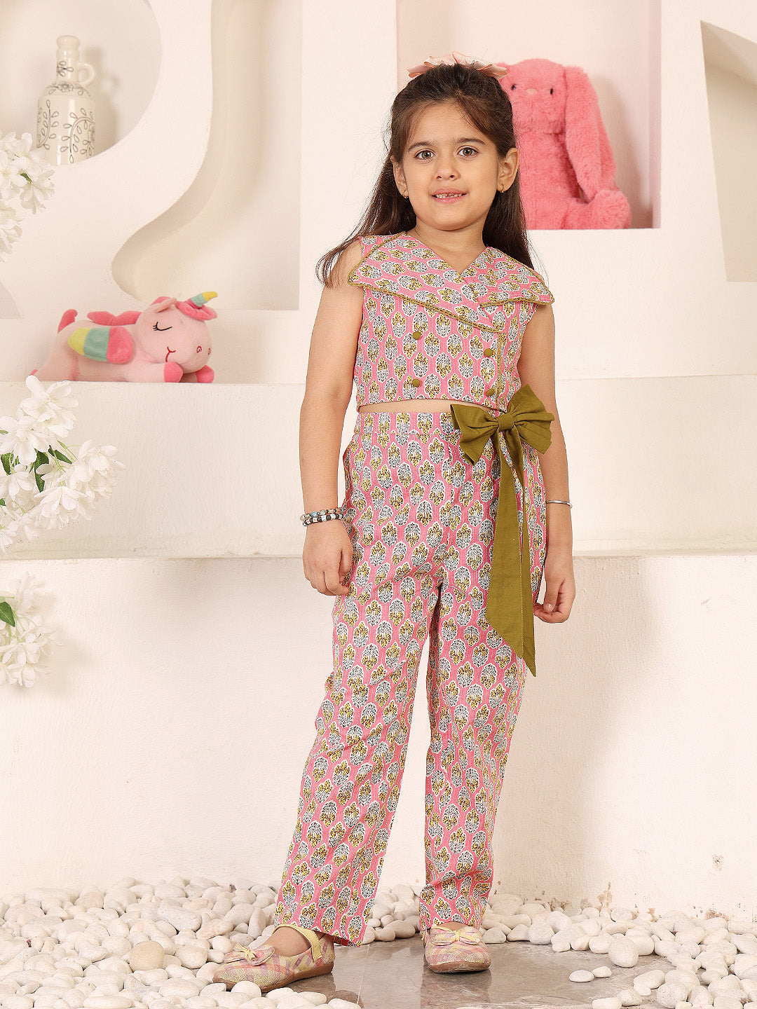 Girls Printed V-Neck Top And Trousers