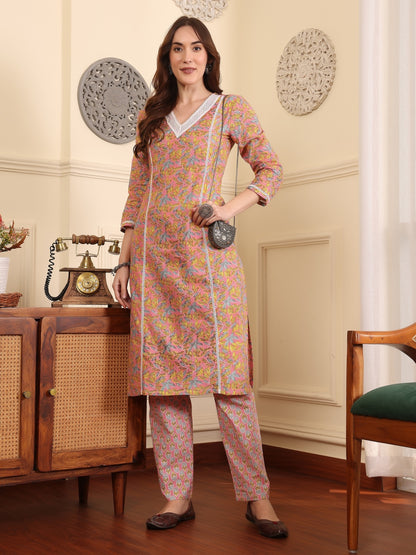 Women Floral Printed Regular Thread Work Pure Cotton Kurta with Trousers