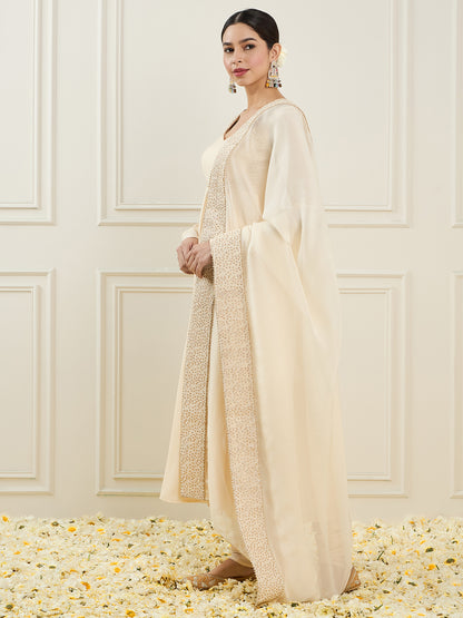 Women Regular Thread Work Chanderi Cotton Kurta with Churidar & With Dupatta