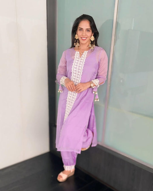 Sania Nehwal Floral Embroidered Organza Regular Kurta with Salwar