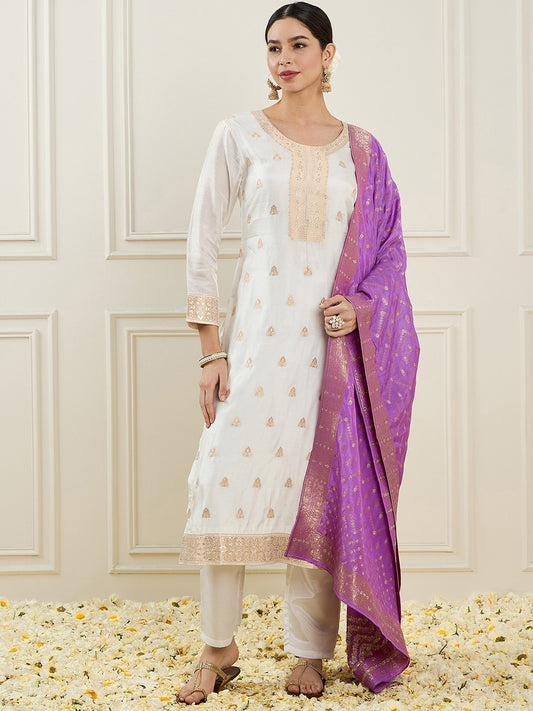 Ethnic Motifs Regular Chanderi Silk Kurta With Trousers & Dupatta