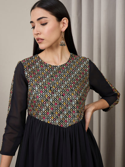 Women Embroidered Empire Kurta with Trousers
