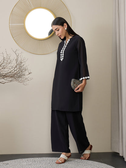 Women Regular Kurta with Palazzos