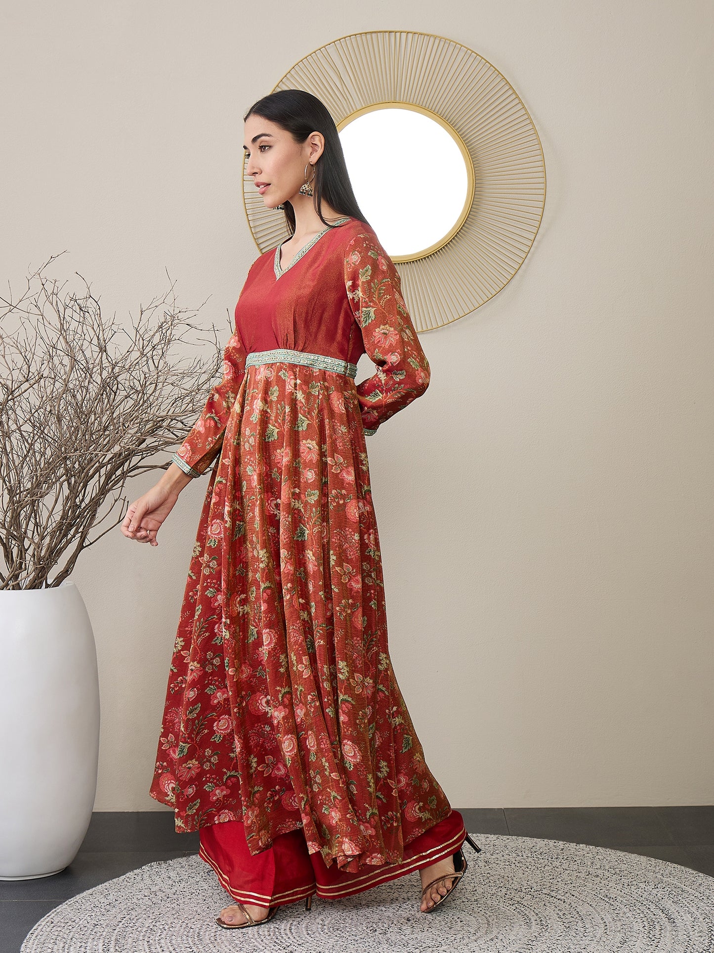 Floral Printed V-Neck Gotta Patti Kurta with Palazzos